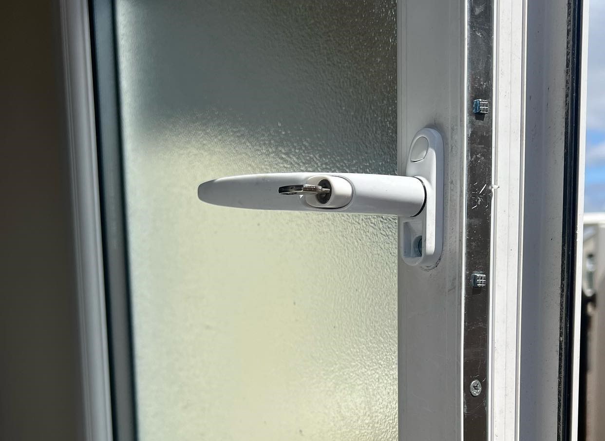window repairs in warrington